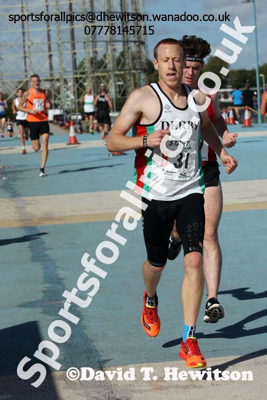 Senior men Northern 6 and 4 Stage Road Relays. Photo: David T. Hewitson/Sports for All Pics